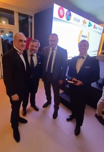 titan-finanzas-ecofin-2023-la-fundacion-buen-samaritano-premio