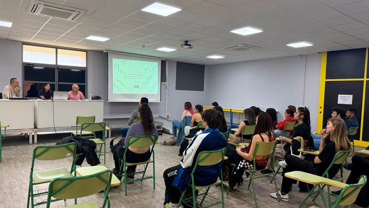En este momento estás viendo La Fundación El Buen Samaritano sensibiliza al alumnado del IES Villaverde sobre salud mental