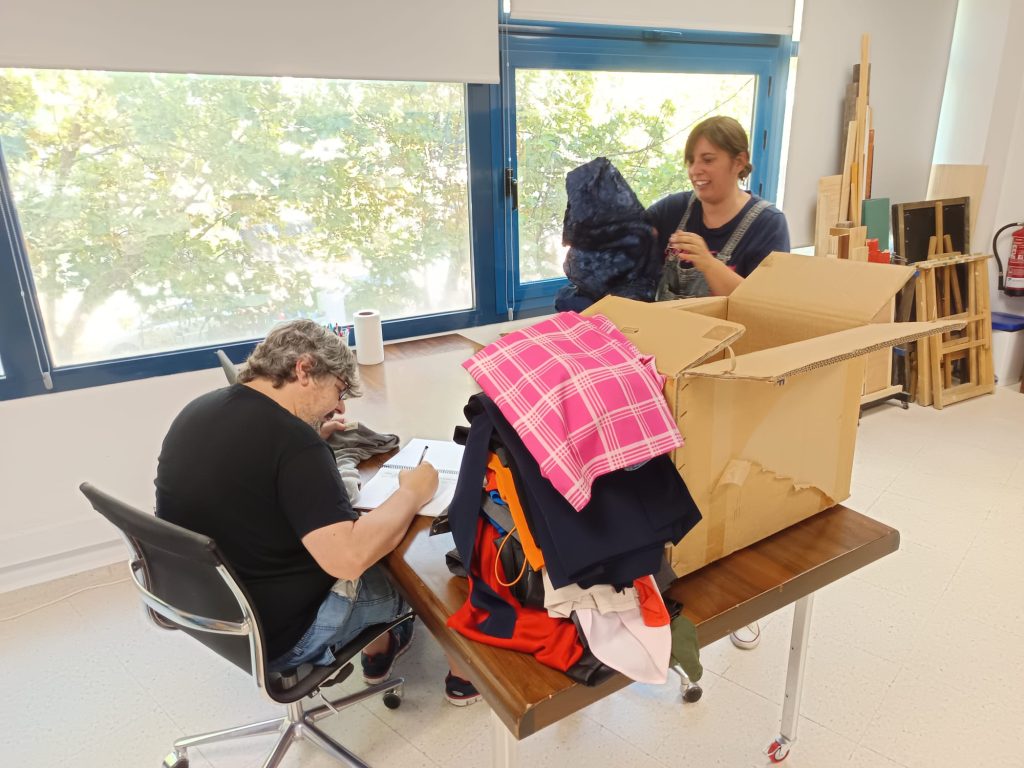 donacion-ropa-fundacion-buen-samaritano-3