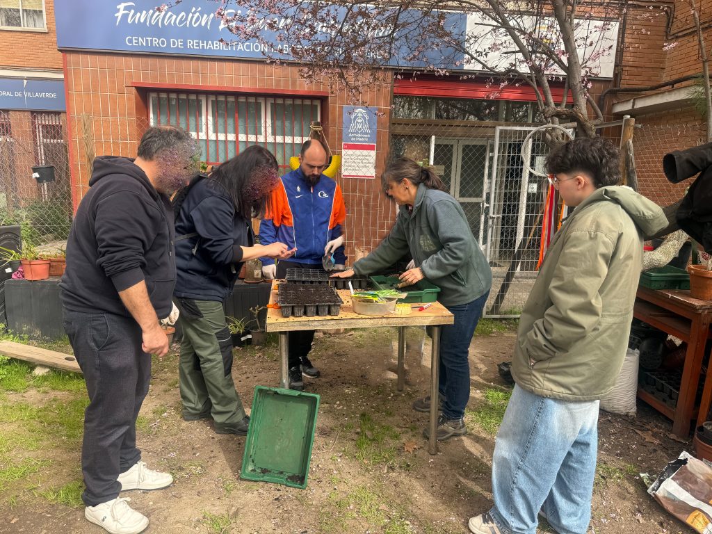 taller-comunitario-fundacion-buen-samaritano-3